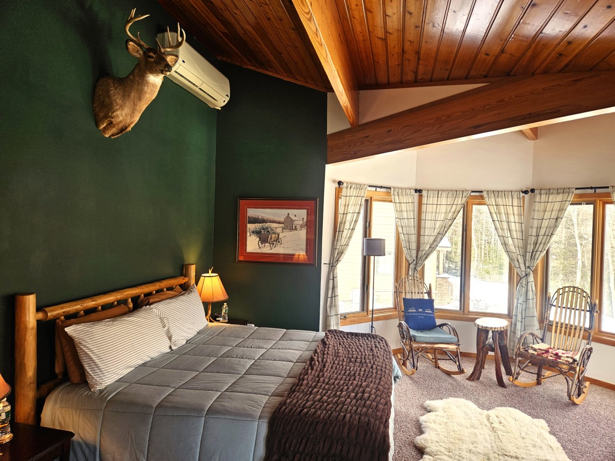 Deer Room