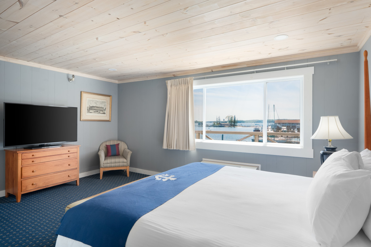 Fisherman's Wharf Inn Master Suite with View.