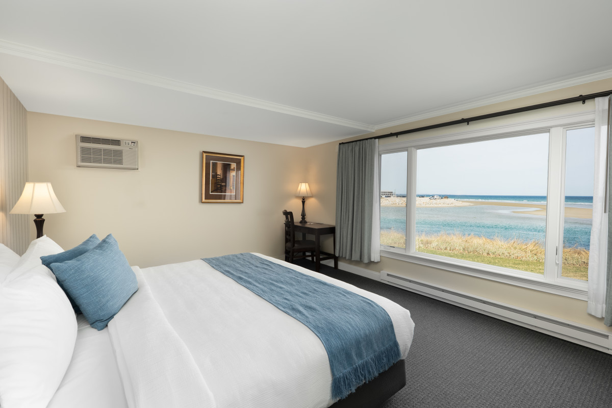 Sparhawk Oceanfront Resort interiors offer a relaxing coastal atmosphere with stunning views of Ogunquit Beach.