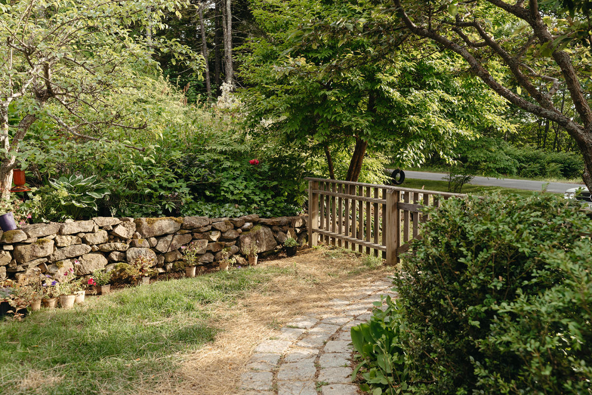 Welcome Home to Three Sisters Farm!