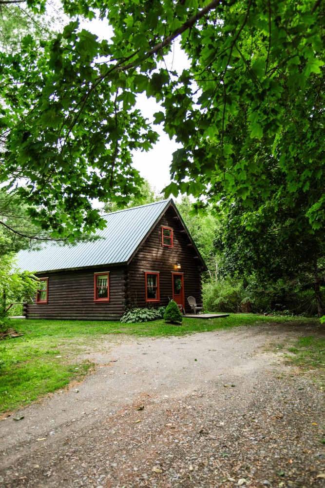 The Cabin at Meadow Ridge Farm is a charming private retreat nestled among fields and woods. With accommodations for up to 7 guests, it’s perfect for couples, small families, and anyone looking to enjoy a relaxed, nature-filled stay in Midcoast Maine.