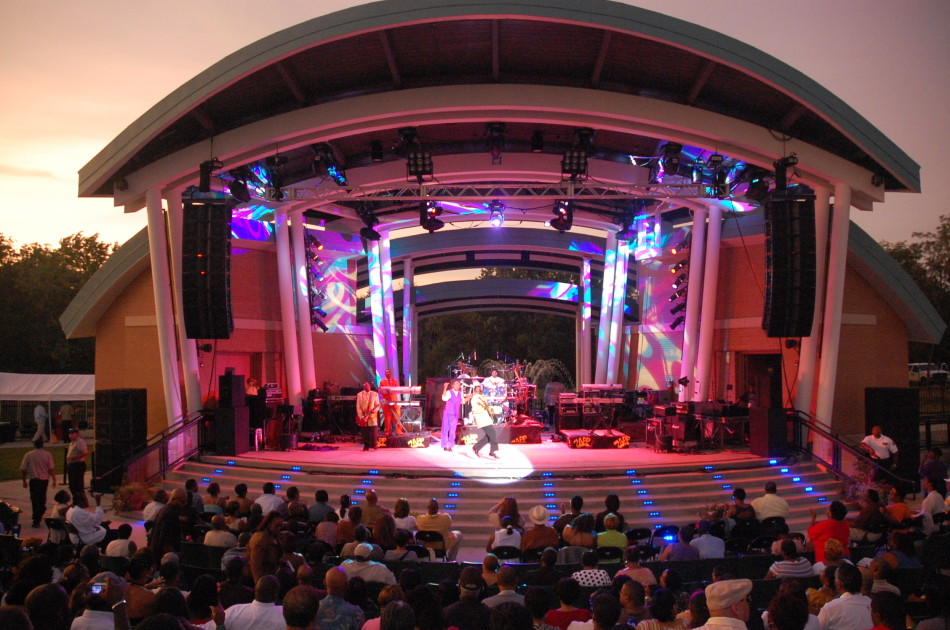Chicago Southland CVB COUNTRY CLUB HILLS AMPHITHEATER