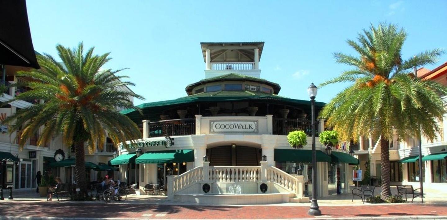 CocoWalk in Coconut Grove, FL - Miami and The Beaches
