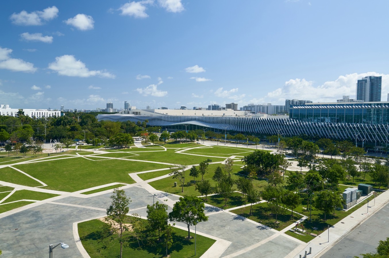 Miami Beach Convention Center - exterior building