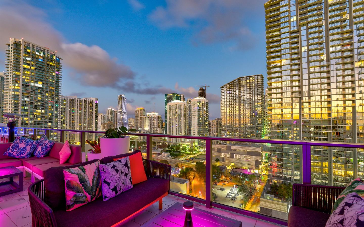 Rosa Sky Rooftop | Greater Miami & Miami Beach