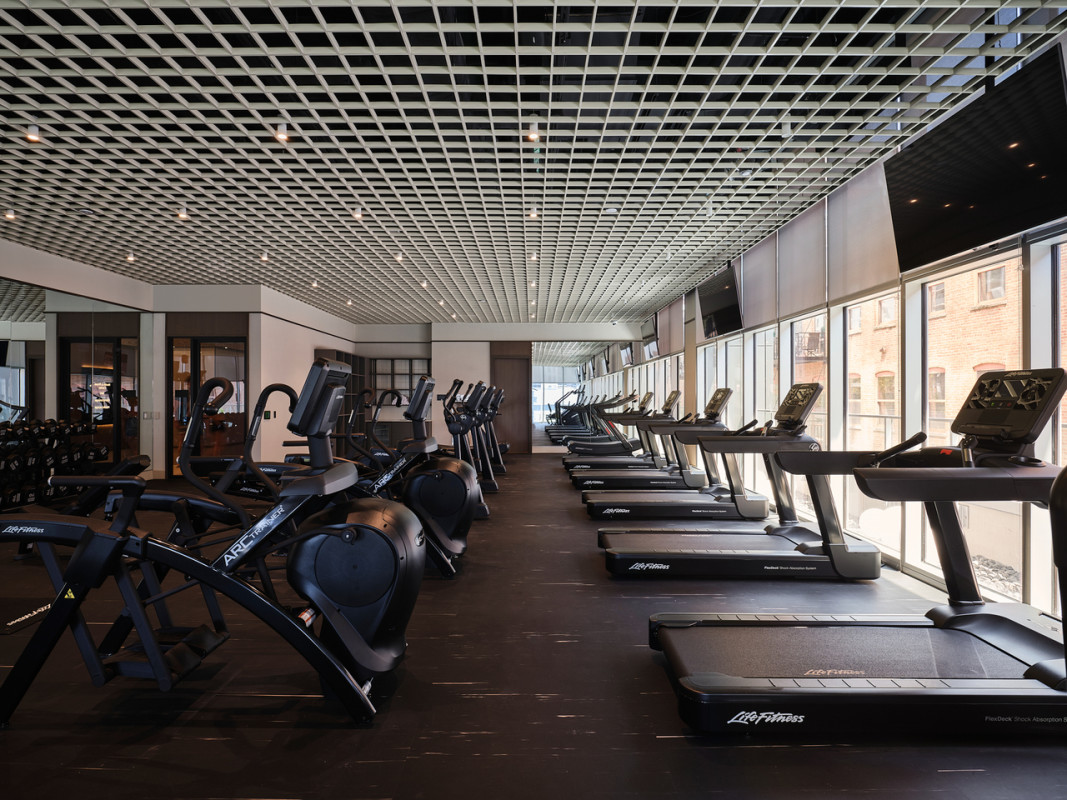 Level Chicago - Fitness Center