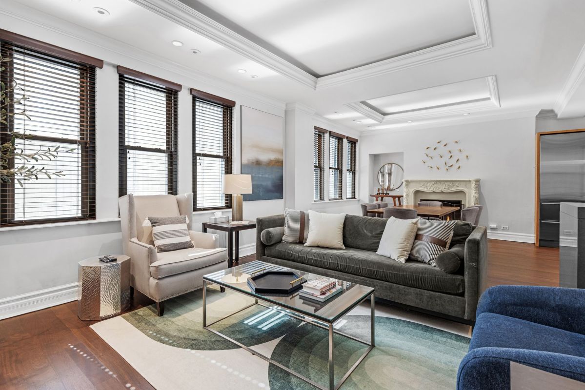 Book This 3-Bed Duplex on Airbnb