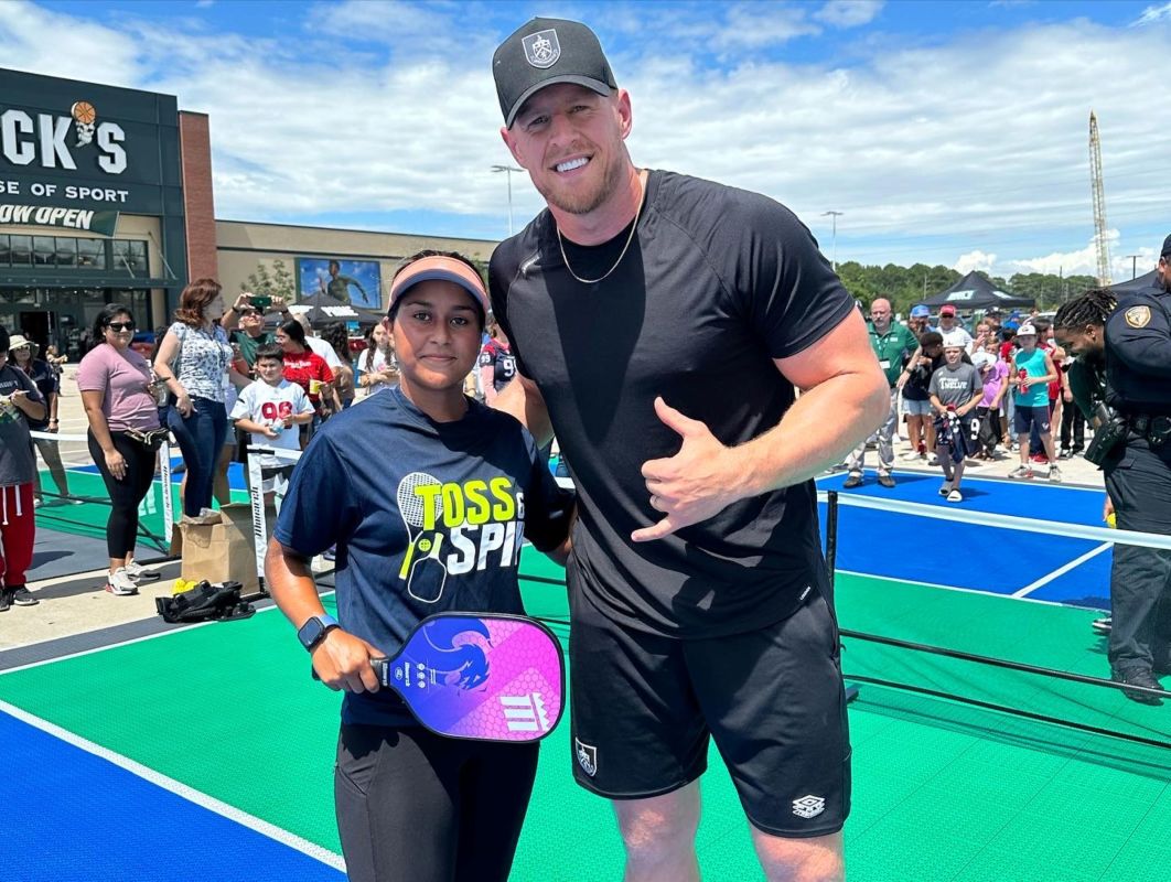 Mobile Pickleball Events