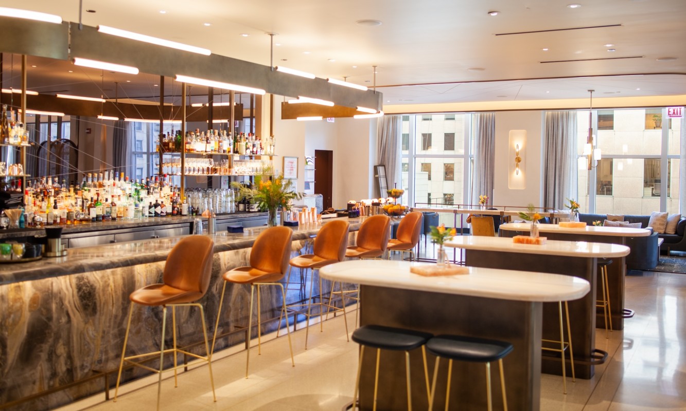 Bar & Study - Bar Daytime