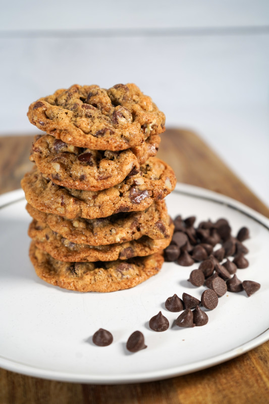 Chocolate Chip and Pecan Cookies