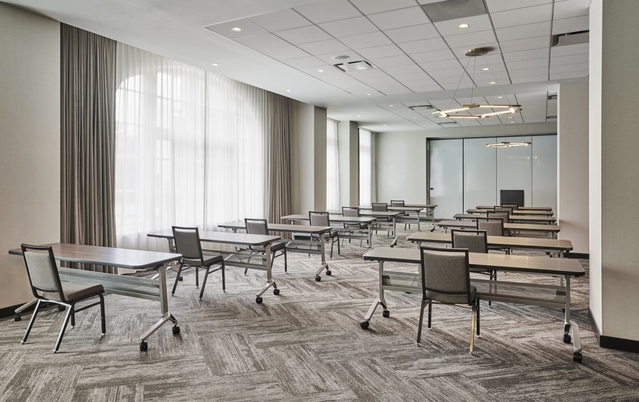 Professional event space near downtown Chicago and medical campuses