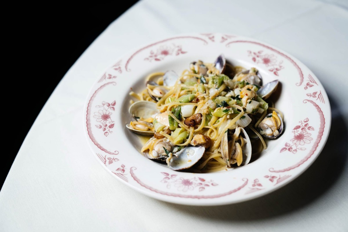 Linguine W/ Clams in White Sauce