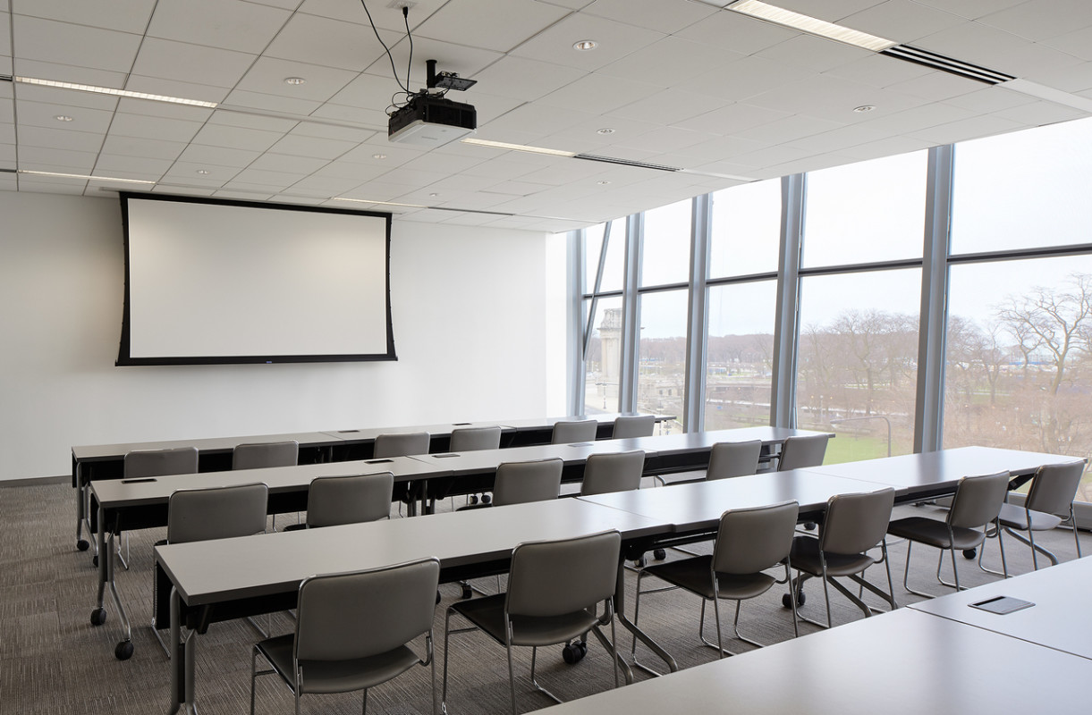 Kendall McCaugherty © Hedrich Blessing_Meeting Room 423