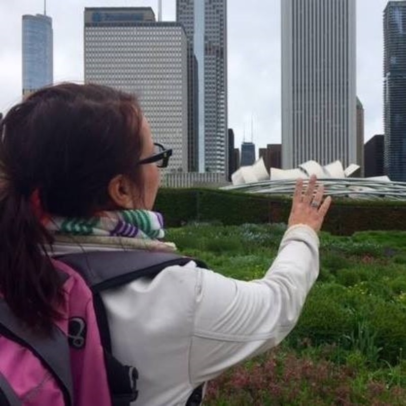 Leentje Owner & Tour Guide