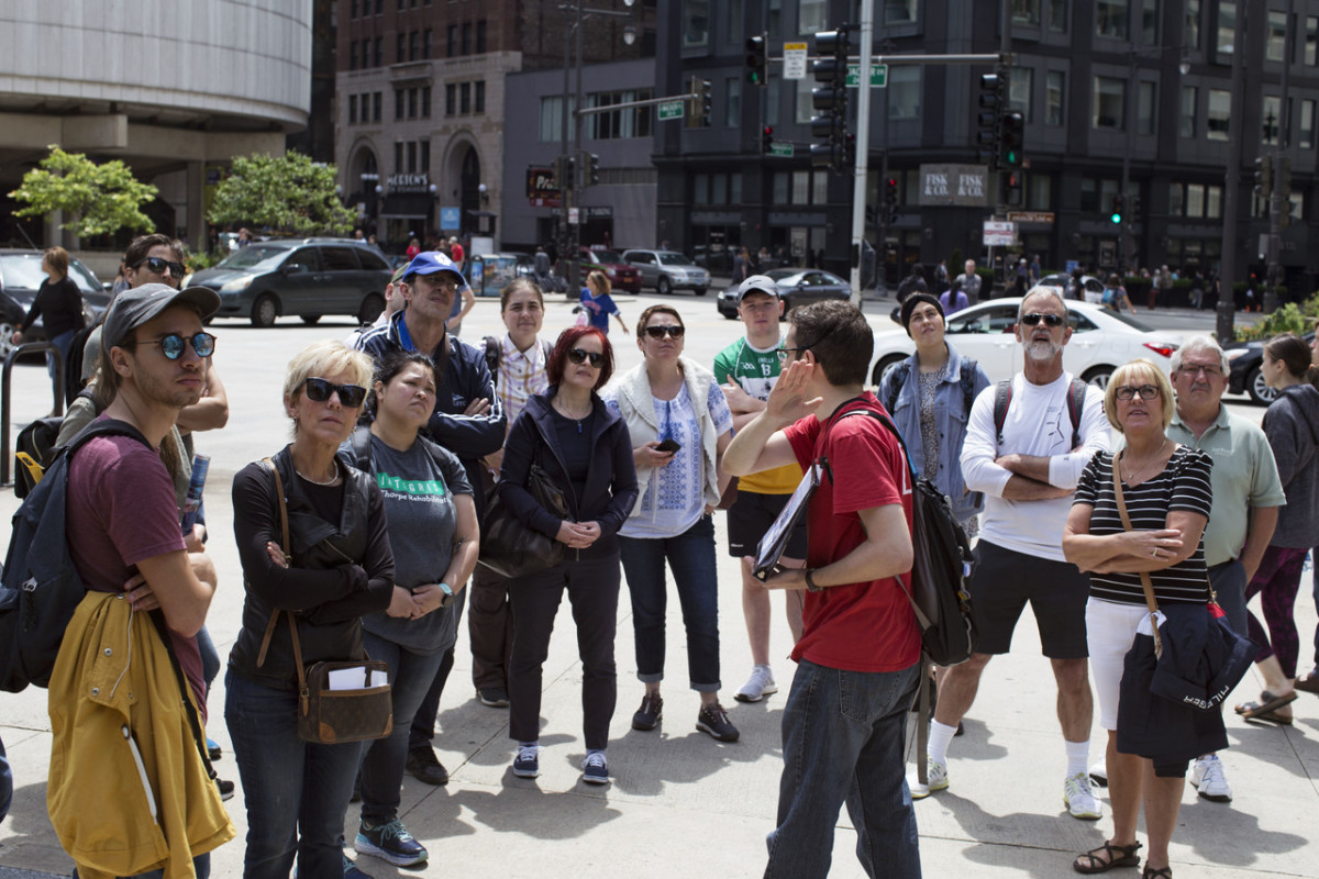 Free Chicago Walking Tours Riverwalk & History Tours