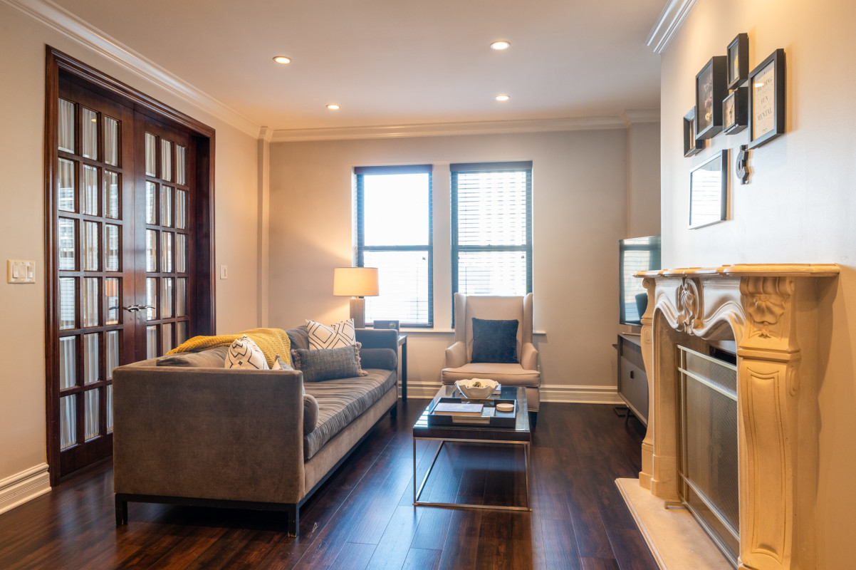 Furnished 1 Bed | 1.5 Baths (Living)