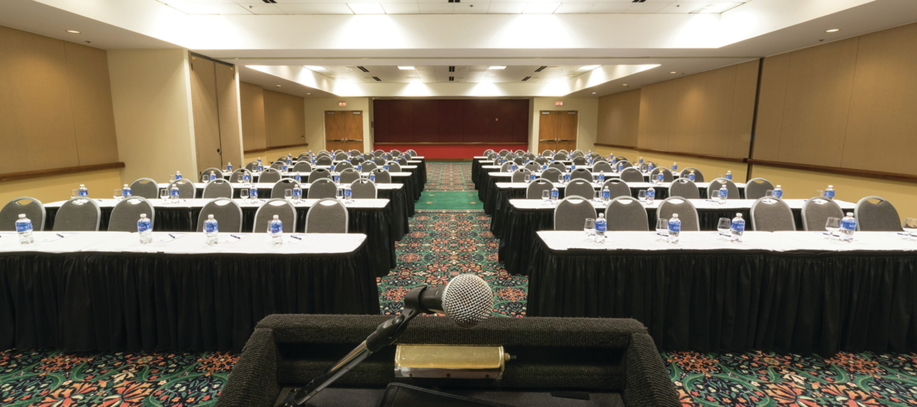 Meeting Rooms / Nick Ulivieri Photography