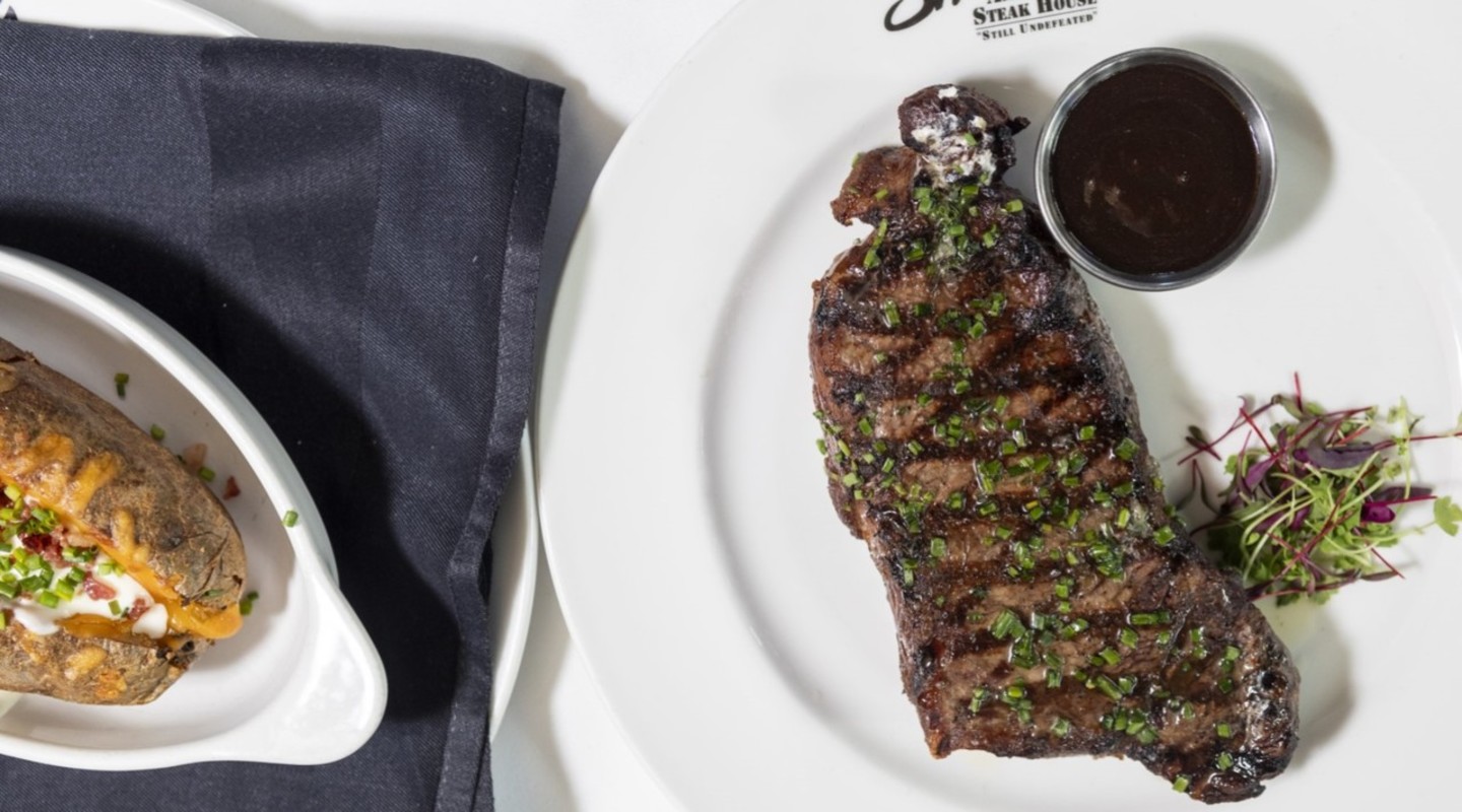 SHE_CHIGS_Shulas_Prime NY Strip