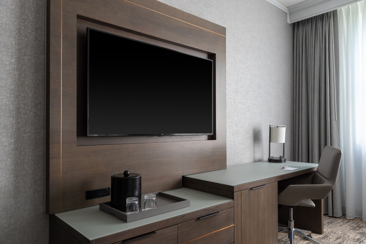 Guestroom Workstation