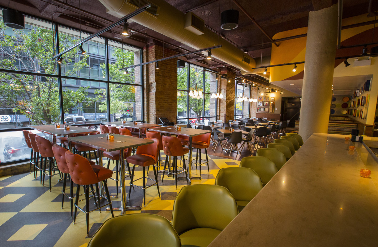 Nancy's Interior - Bar