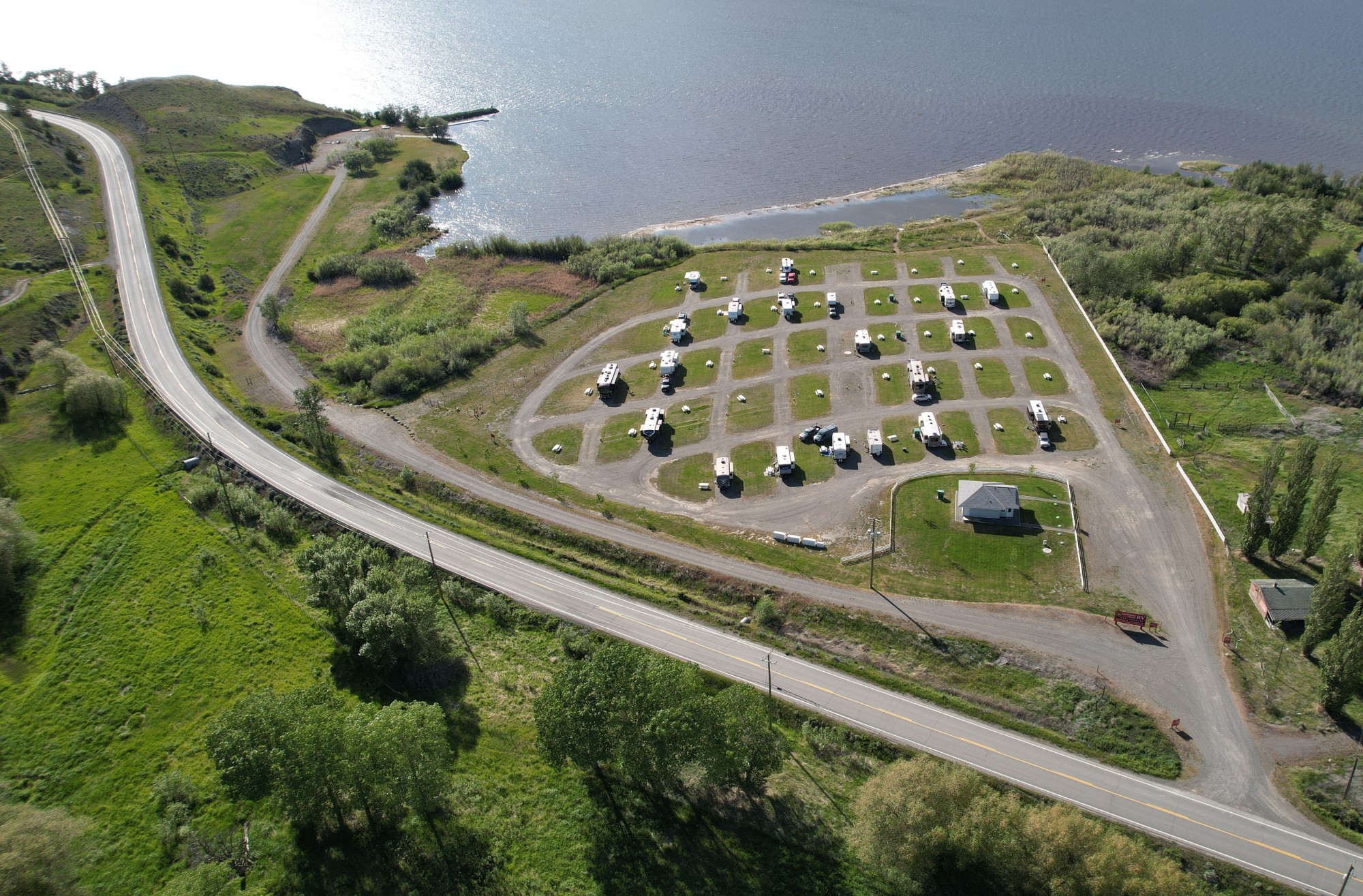 Quilchena-Point-RV-Park-overview with lake