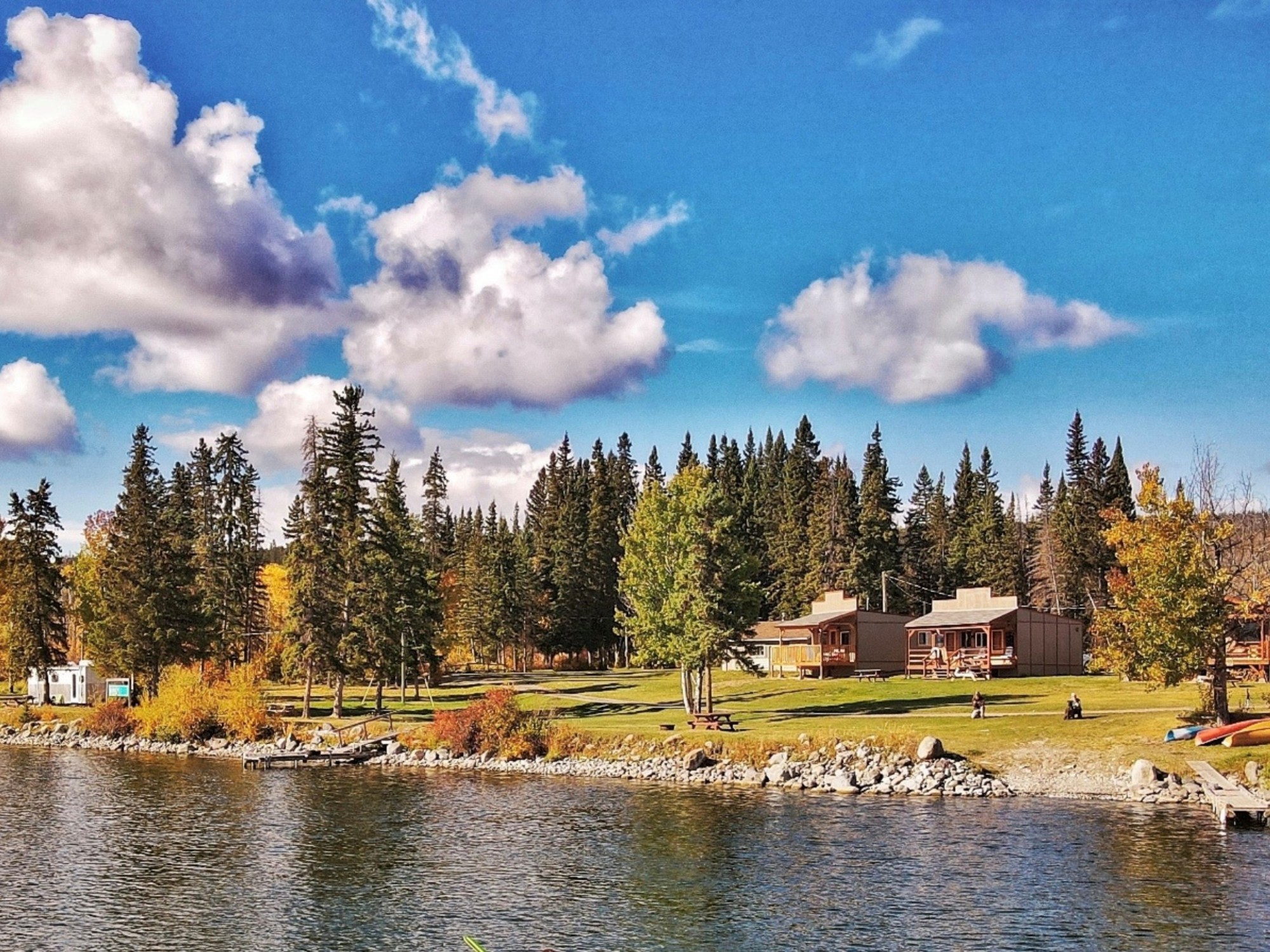 Woodlands Fishin Resort & Puntzi Lake Restaurant/Bakery Waterview