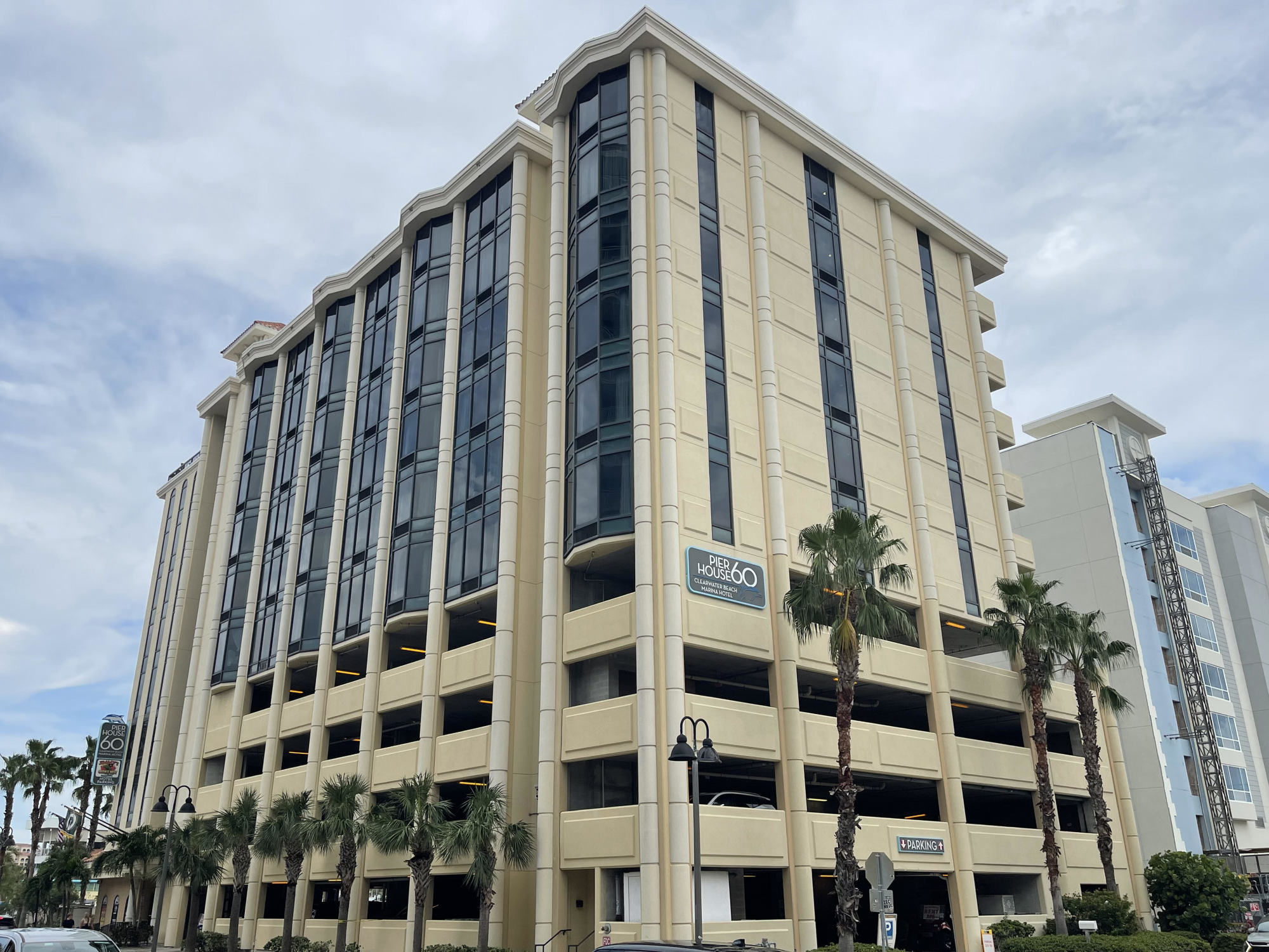 Exterior of Pier House 60 Marina Hotel