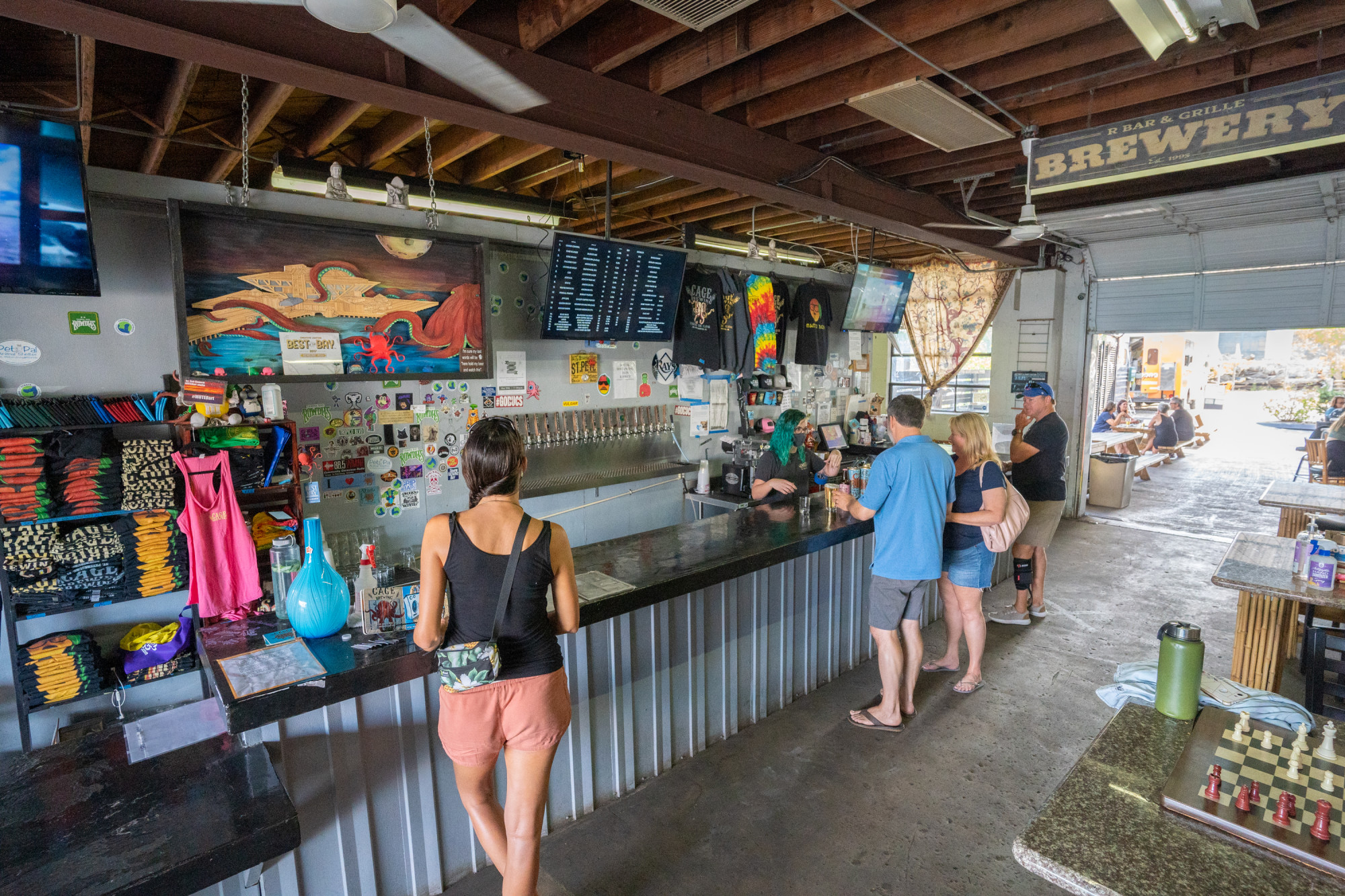 Inside Cage Brewing