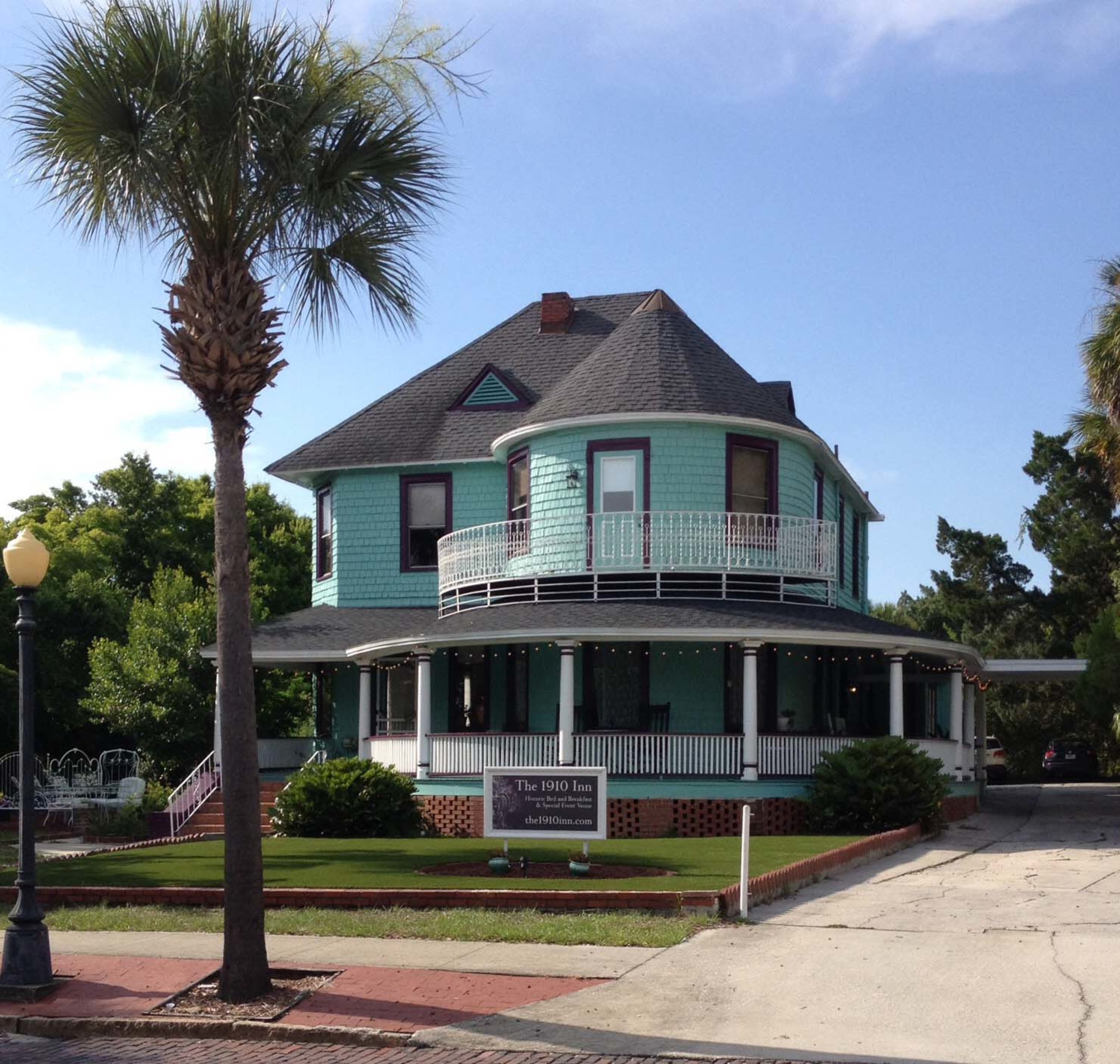 The 1910 Inn in Tarpon Springs, Florida