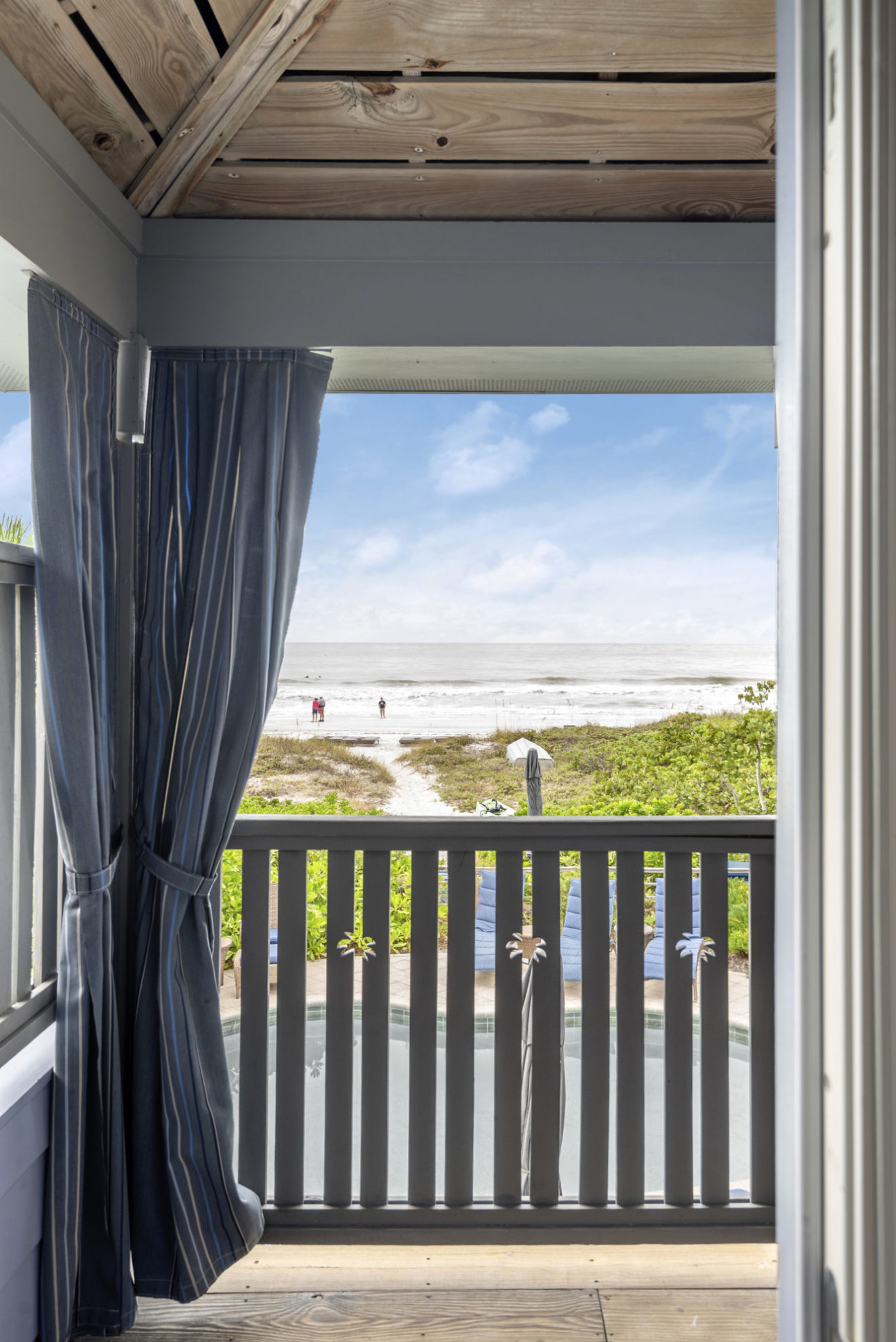 Gulfside Loft Gulf-front View