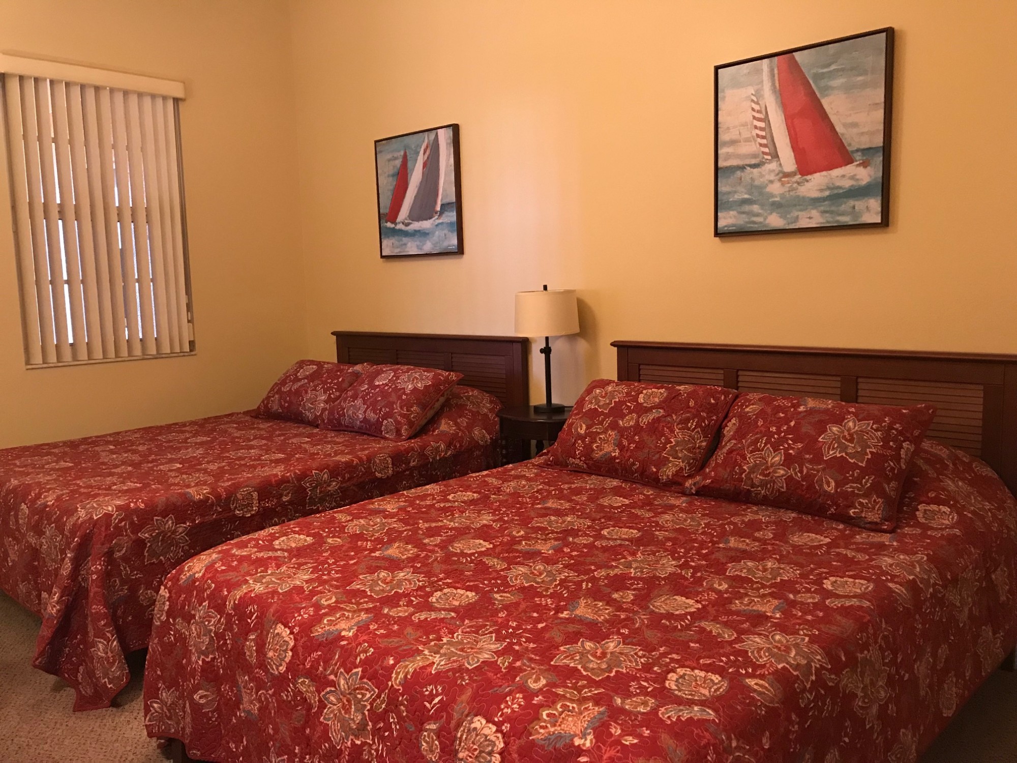 Guest bedroom