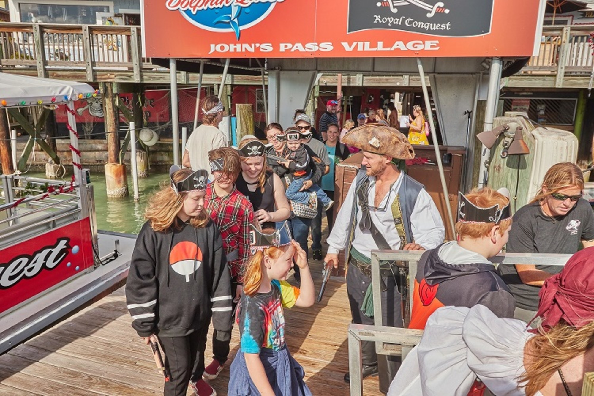 Pirates Boarding