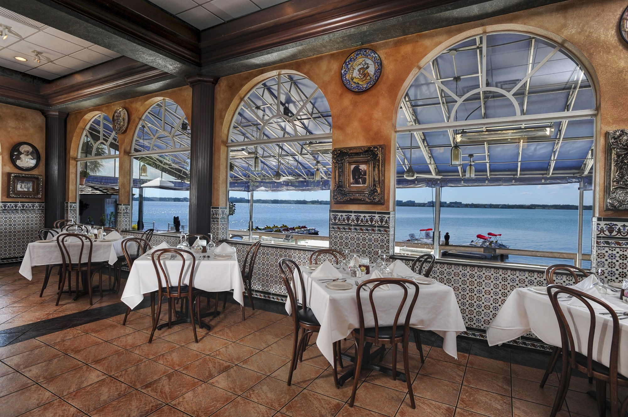 Indoor and Outdoor Waterfront Dining. Lunch and Dinner served daily.