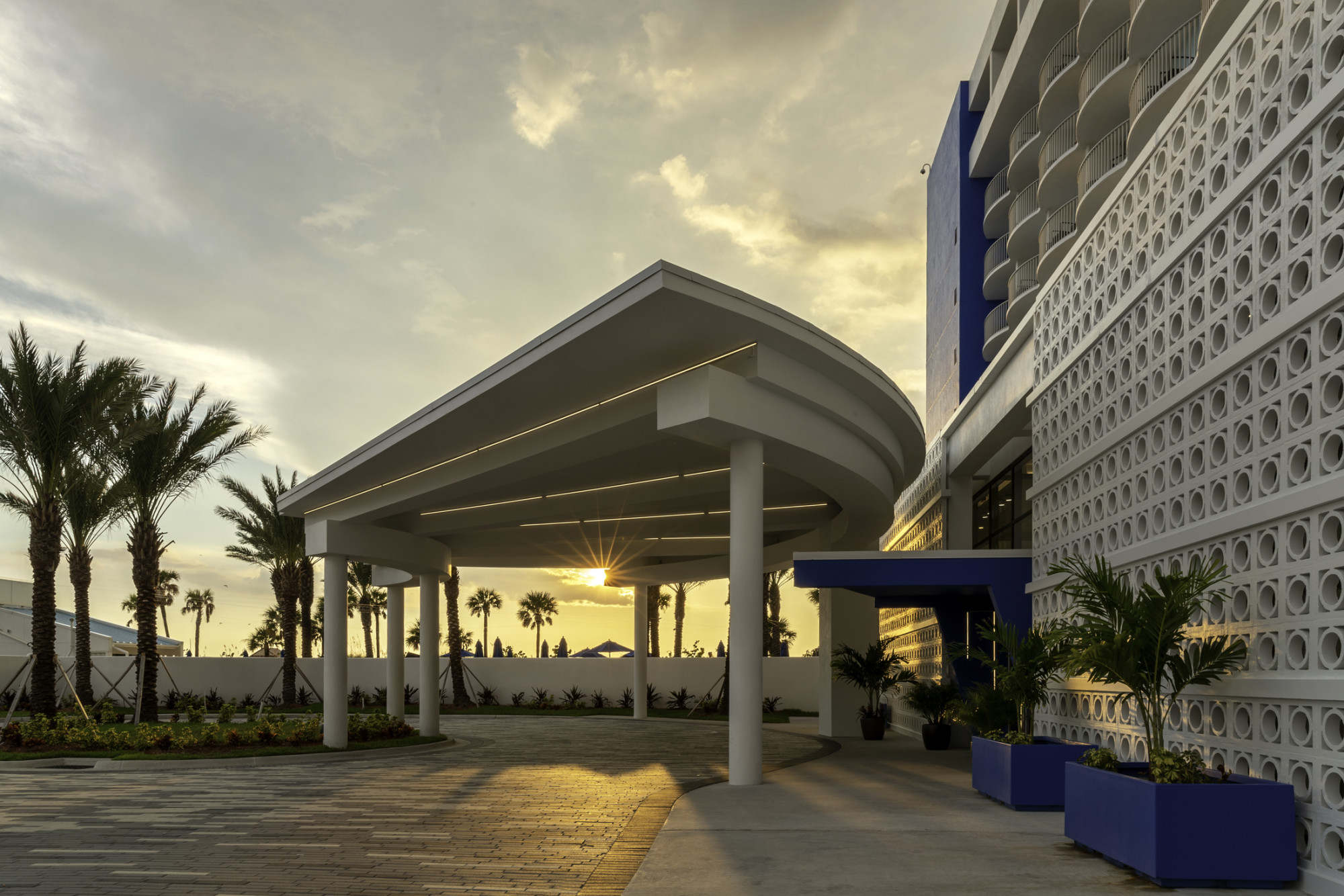 Hilton Clearwater Beach Front Entrance