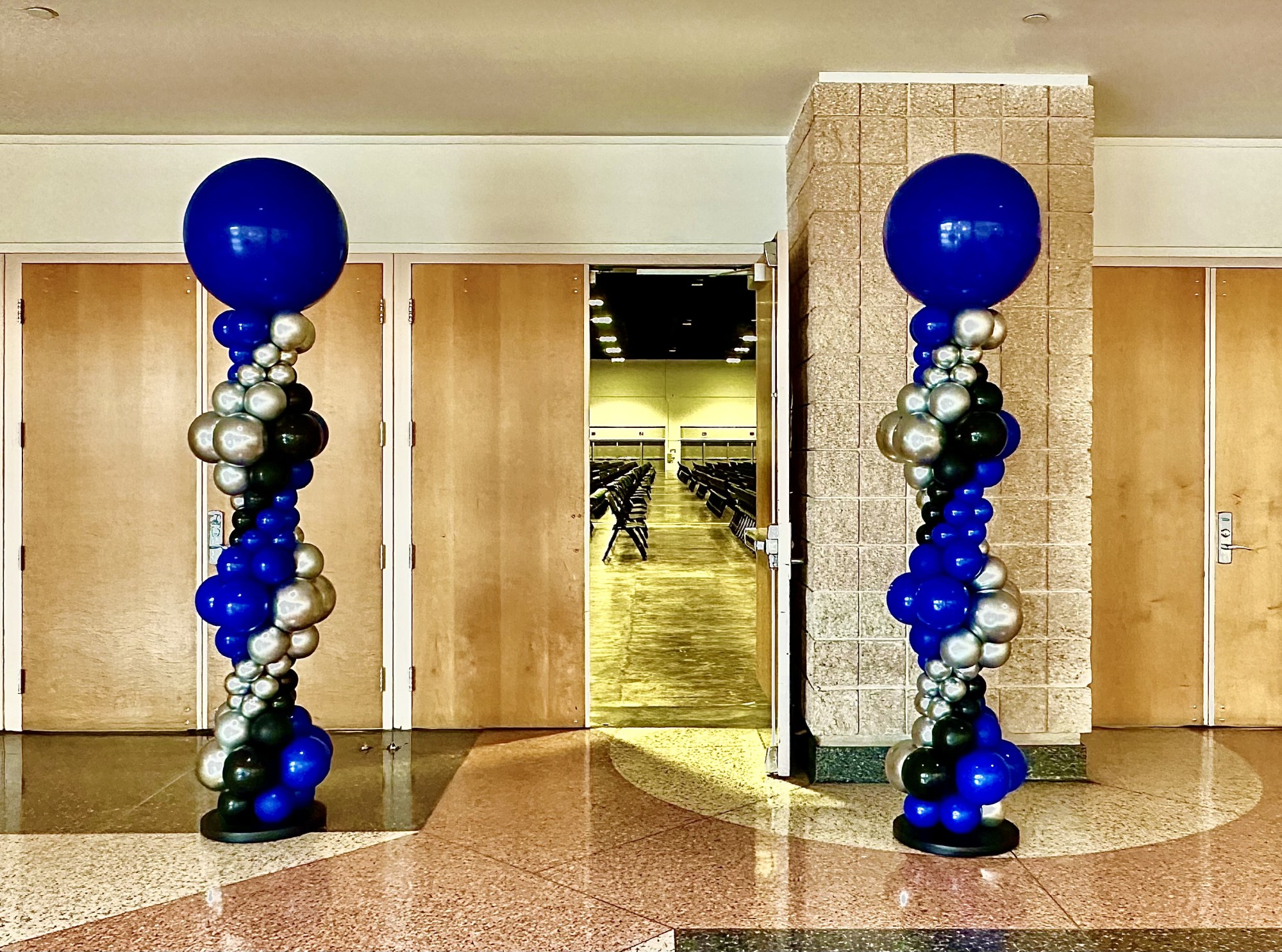 Balloon Columns