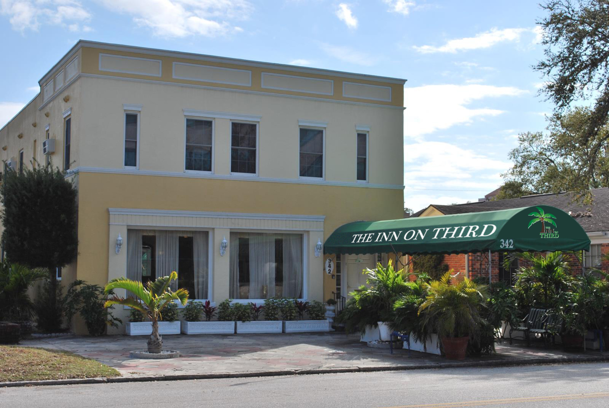 Inn On Third