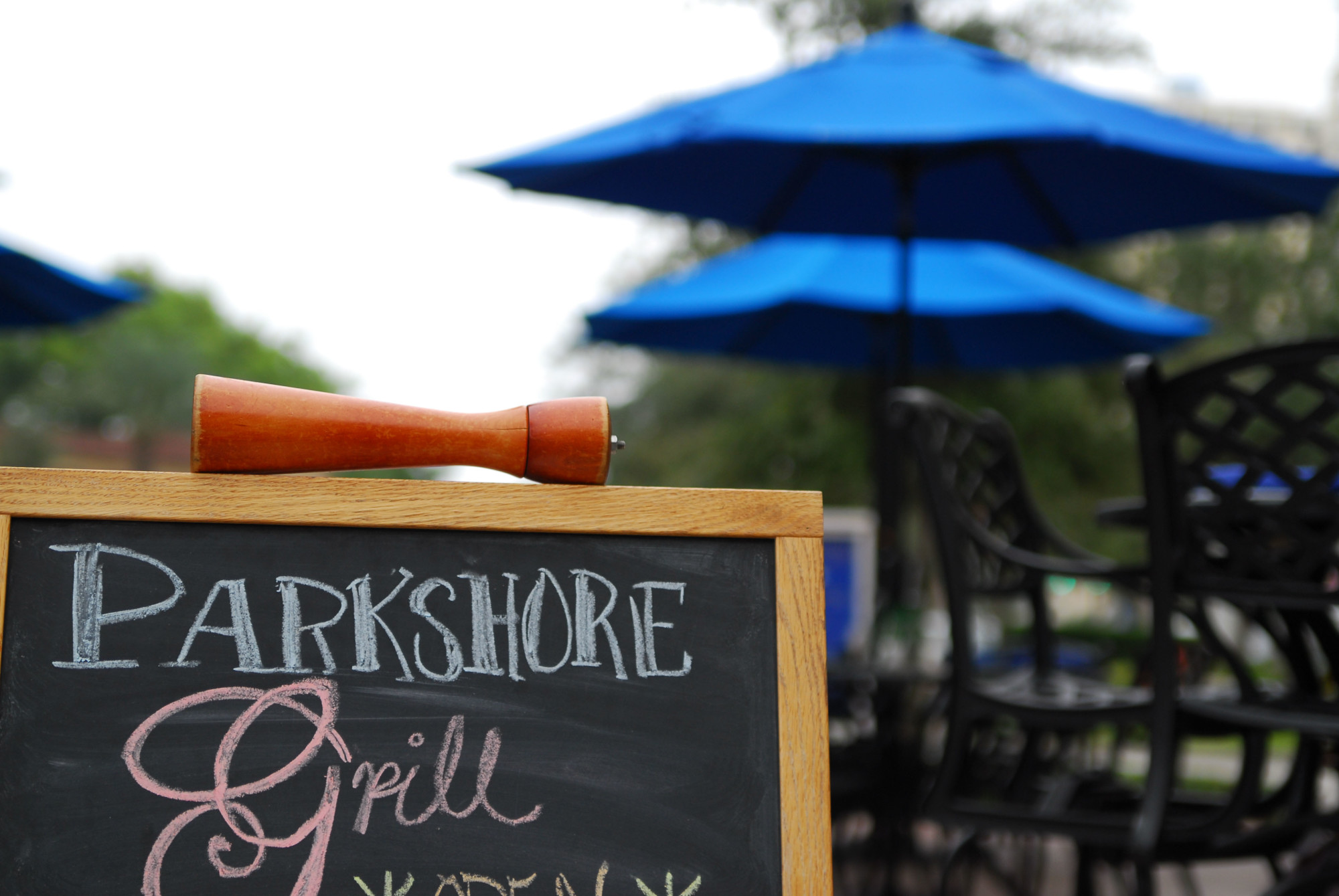 Parkshore Grill