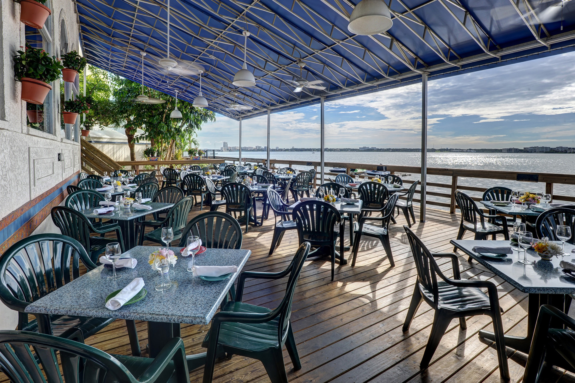 Outdoor waterfront dining. Lunch and dinner served daily.