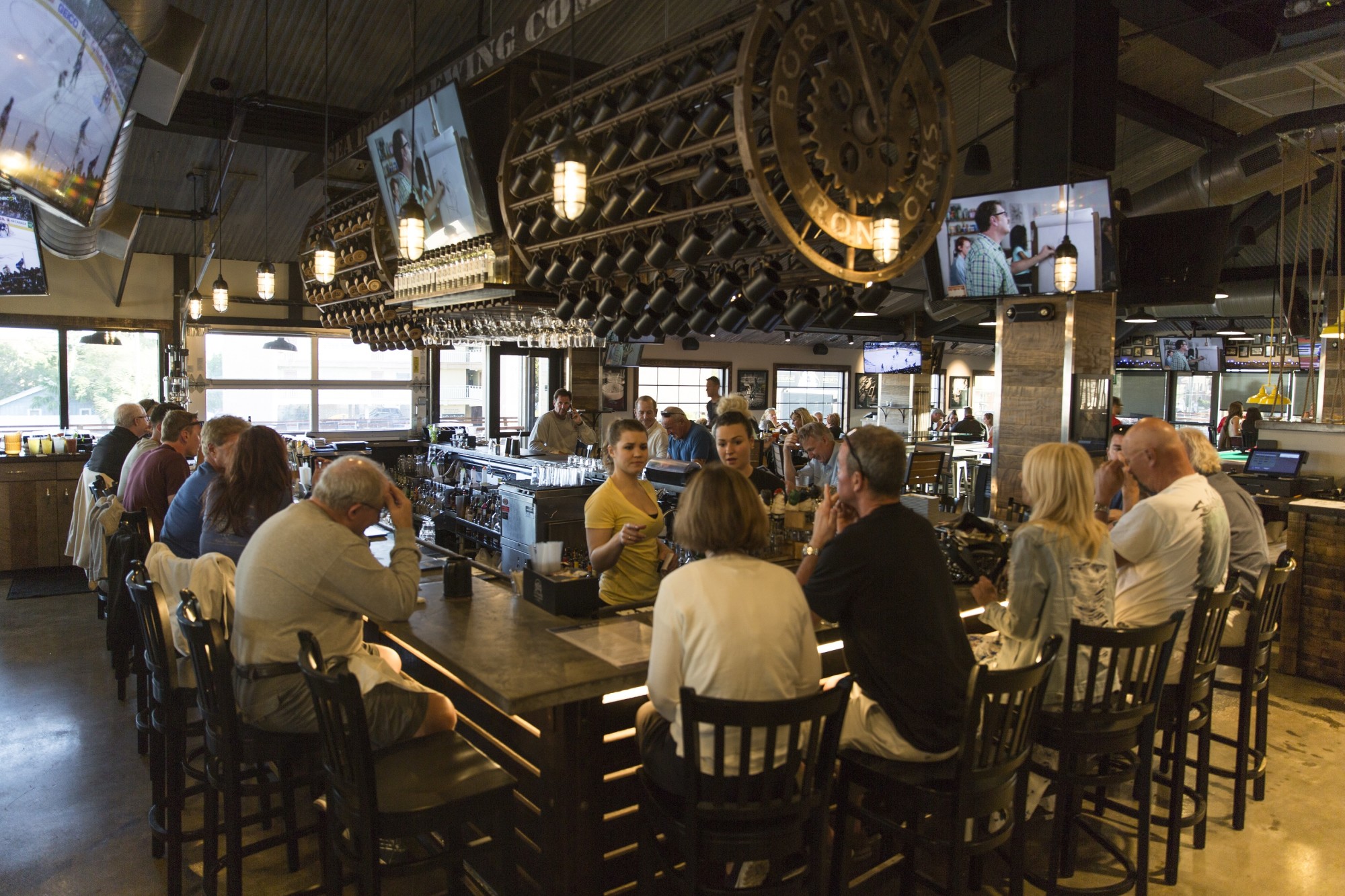 Sea Dog Brew Pub