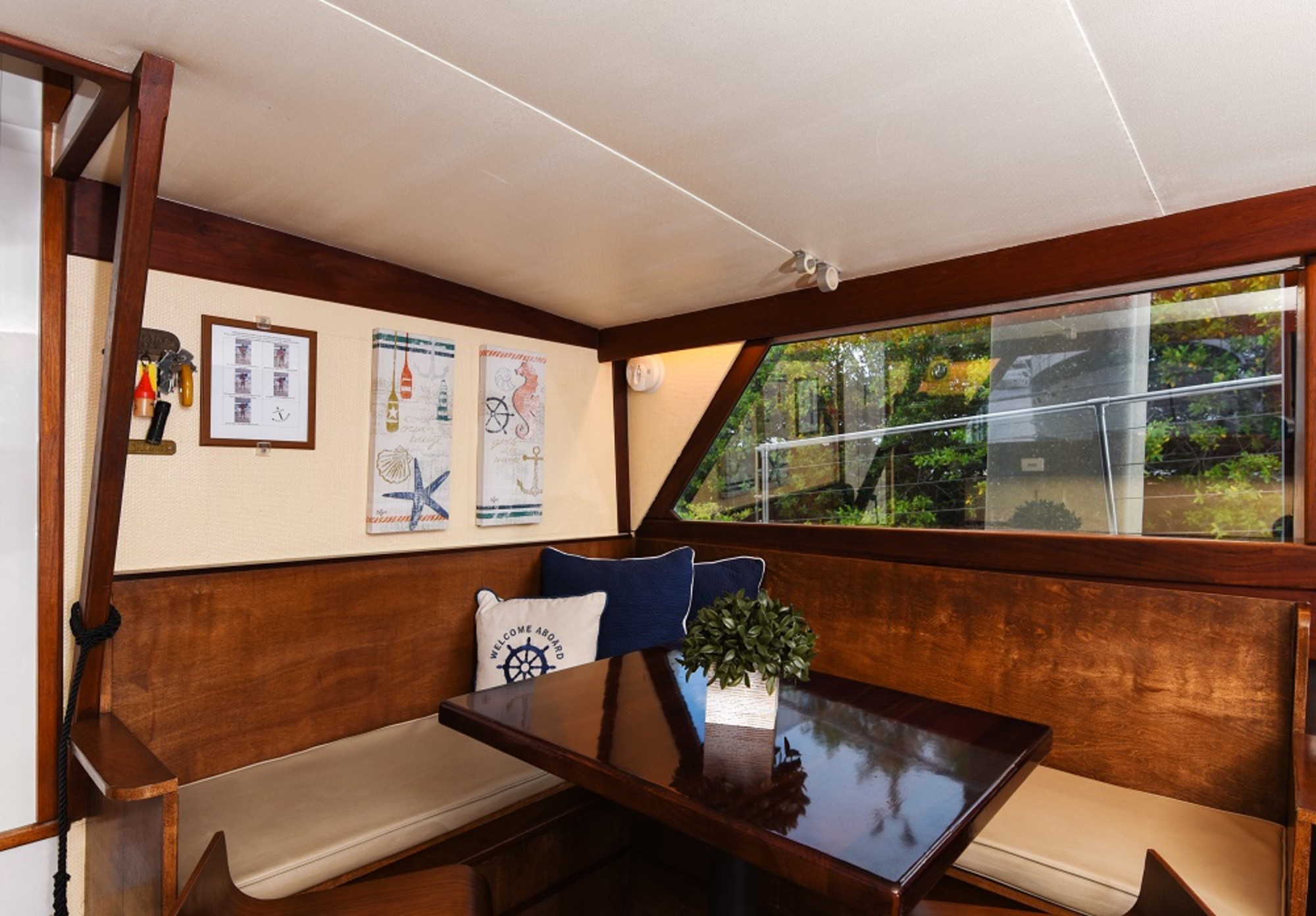 High-top seating in the cabin provides a comfortable viewing area for guests to sit inside.