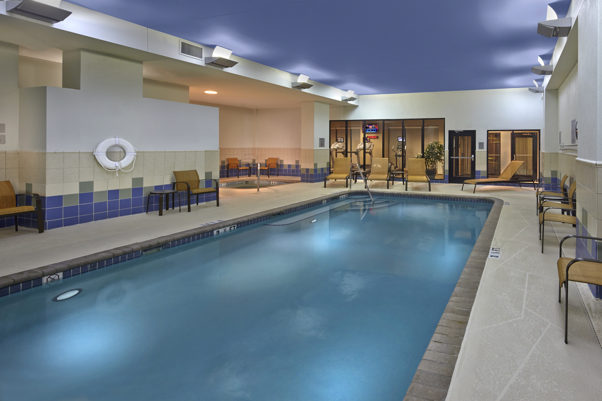 Courtyard by Marriott St. Petersburg/Downtown