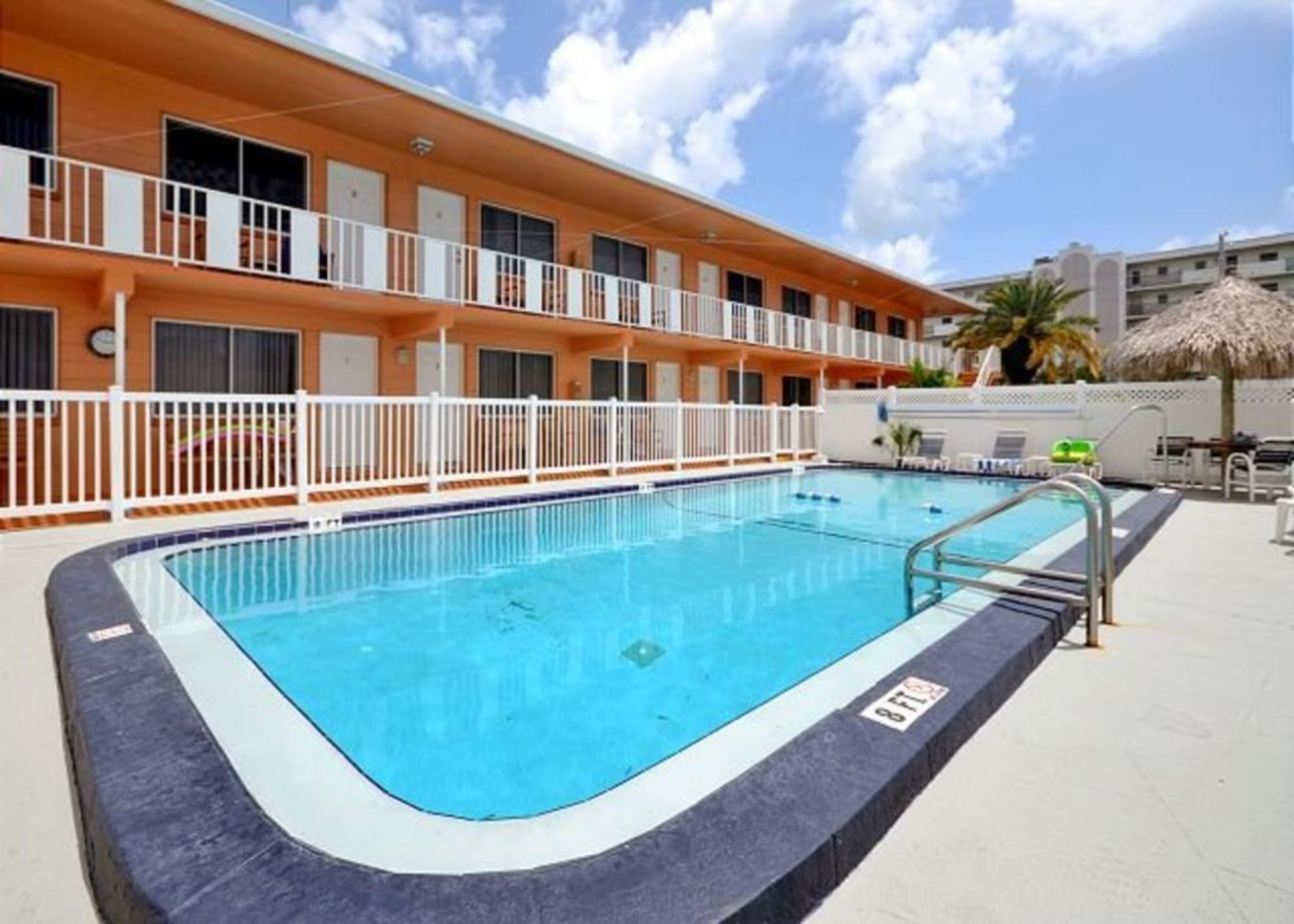 Tropic Breeze Condominium