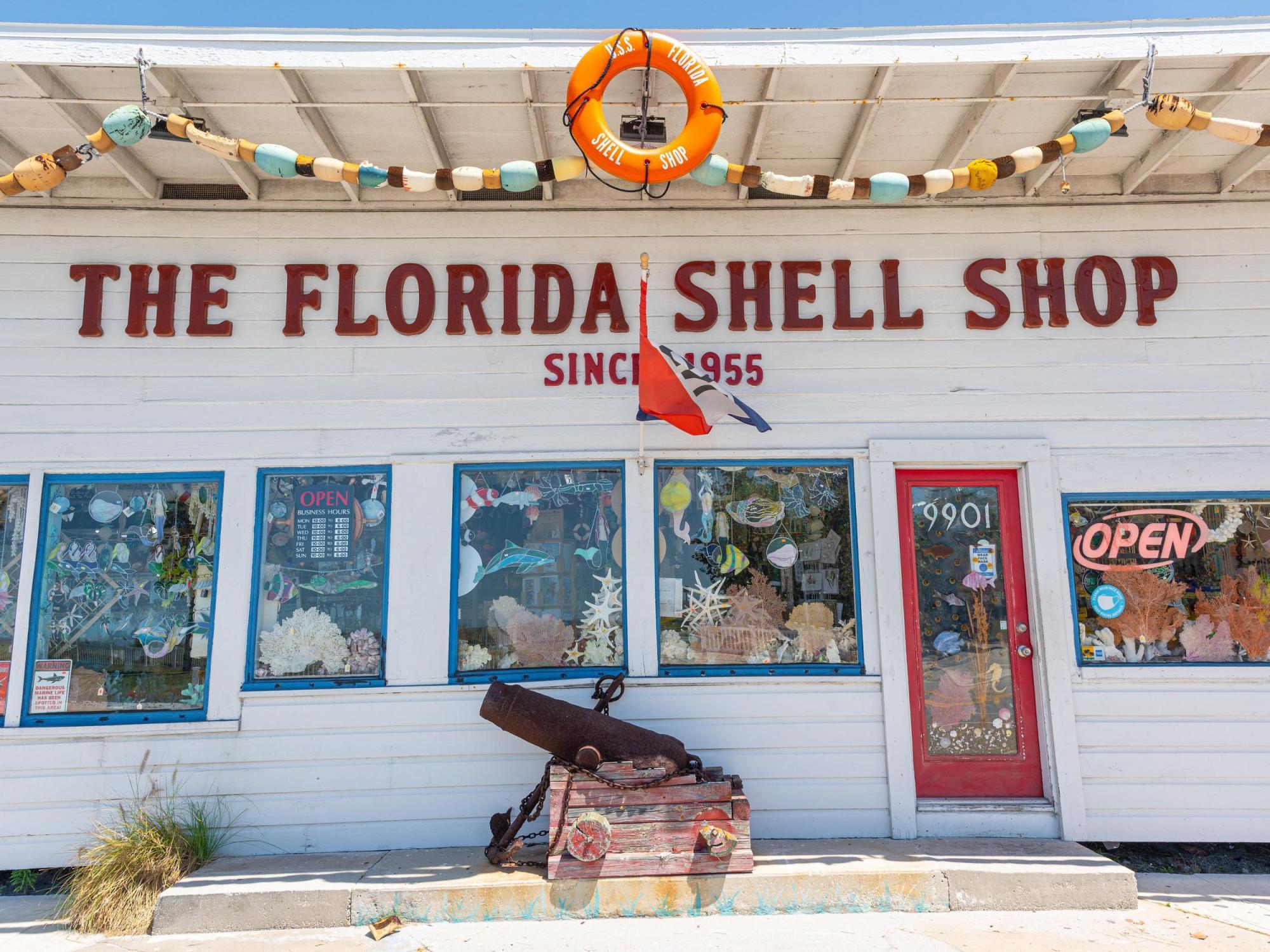 exterior Florida Shell Shop