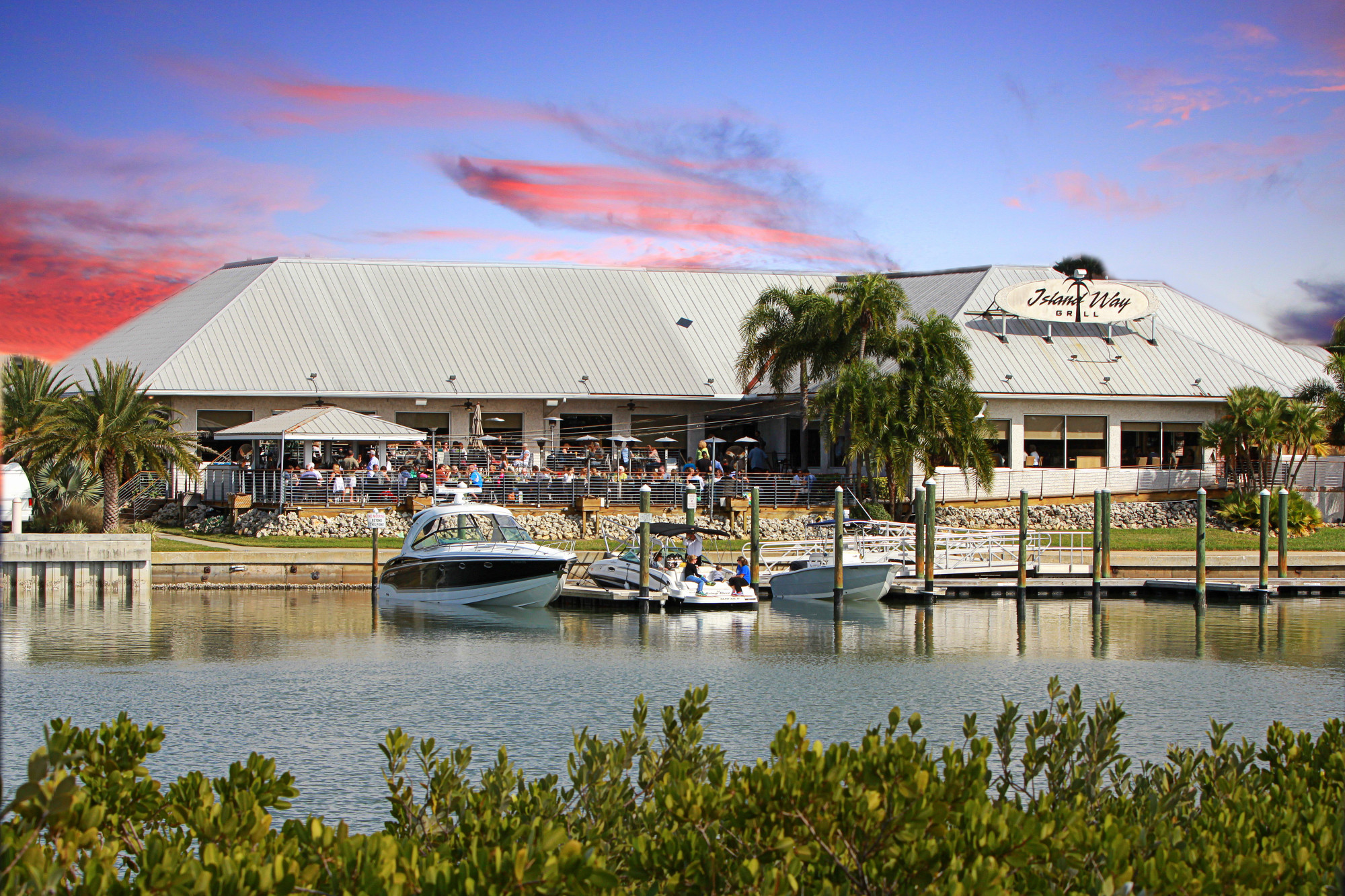Island Way Grill