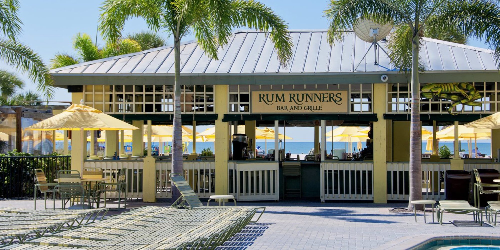 Rum Runner's Bar & Grille