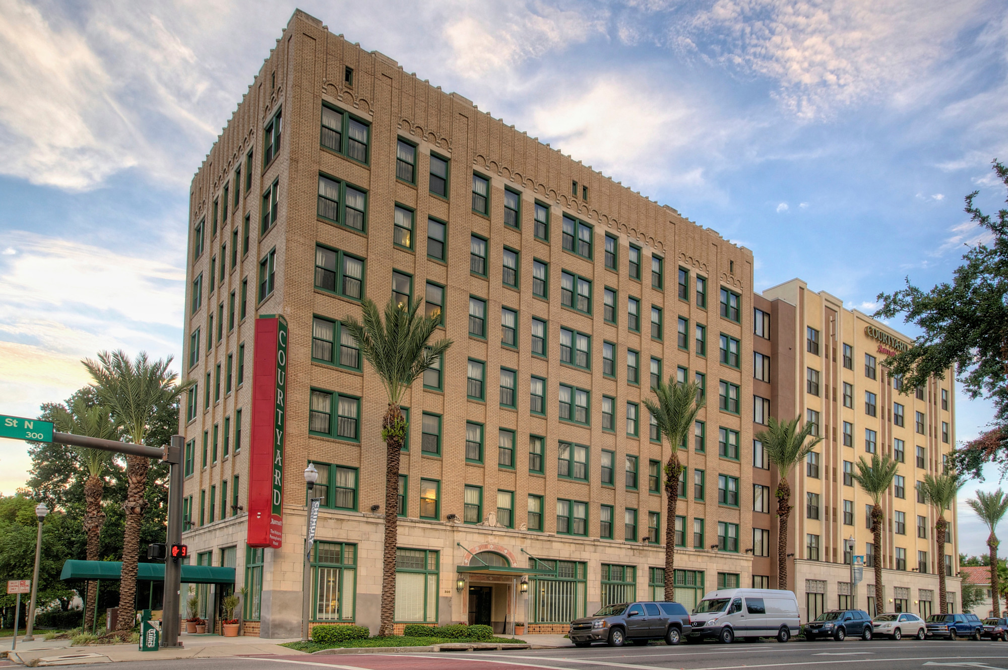 Courtyard by Marriott St. Petersburg/Downtown
