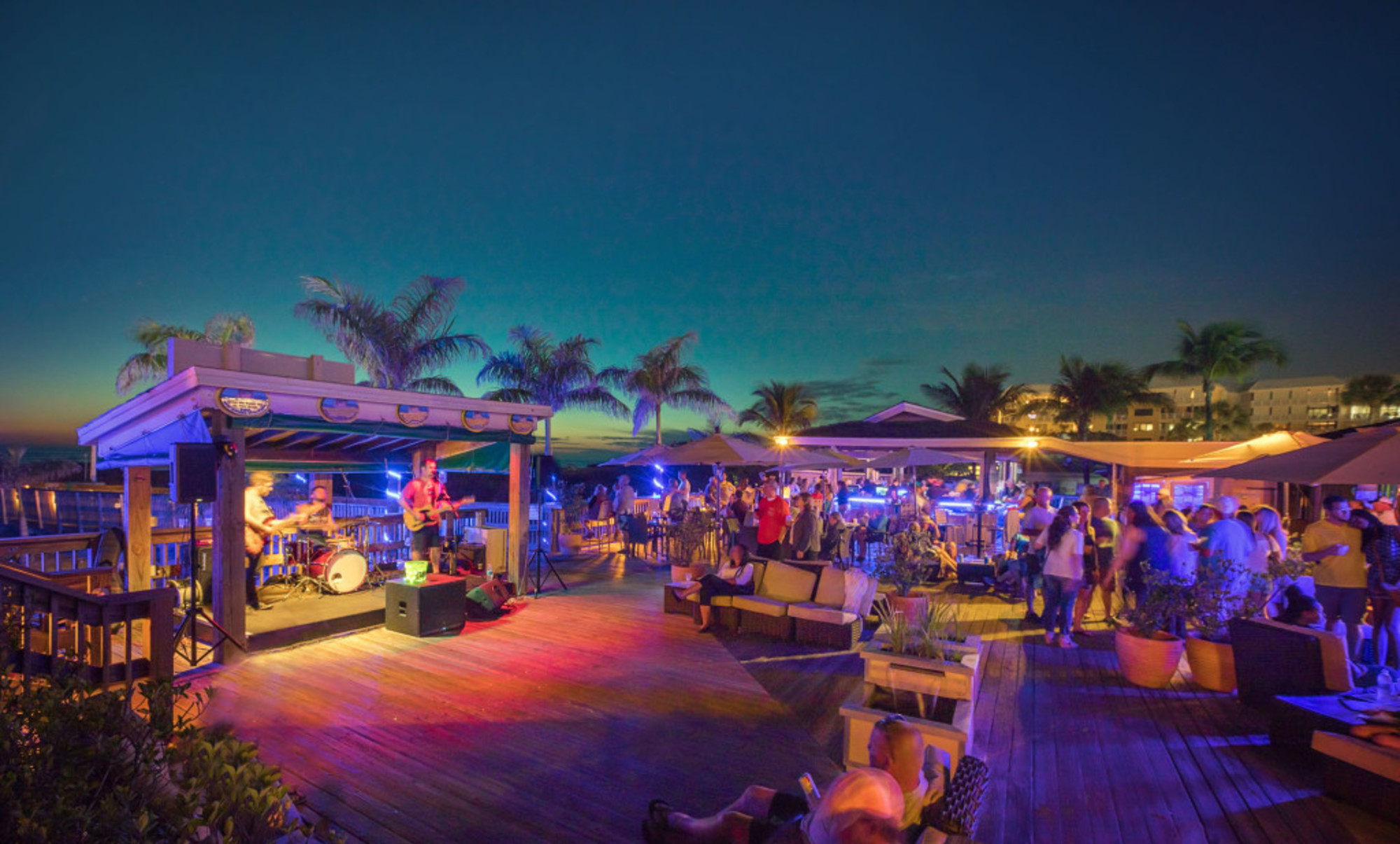 Jimmy B's Beach Bar Nightlife