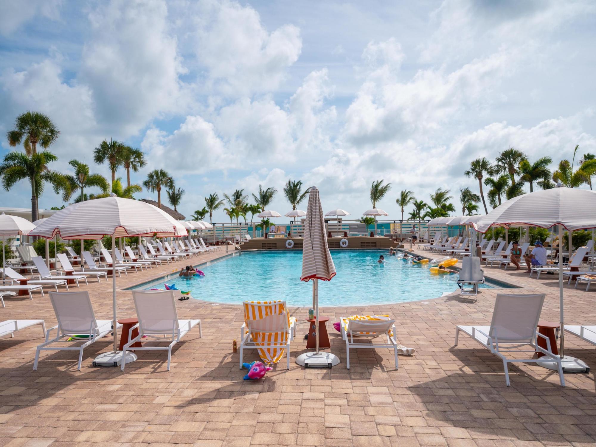 The Luce resort pool
