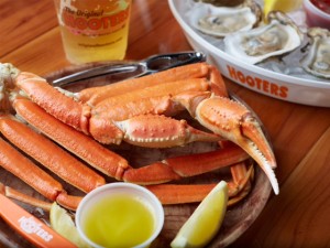 HOOTERS RESTAURANT - ORLAND PARK