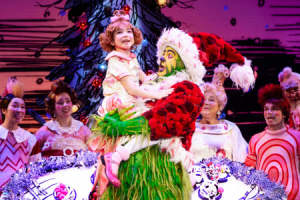 DR. SEUSS' HOW THE GRINCH STOLE CHRISTMAS! THE MUSICAL
